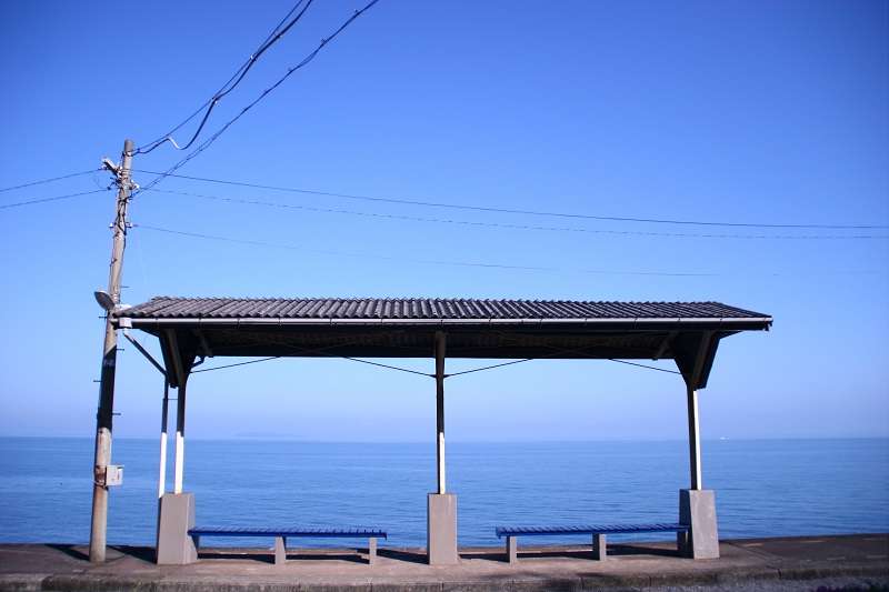 海の見える駅 下灘駅 ハンカチ ティッシュ カメラ